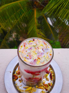 மல்டி மில்லட் மில்க் ஷேக் (Multi millet milkshake Recipe in Tamil) செய்முறை முக்கிய புகைப்படம்