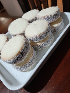 Una foto de Alfajores de maicena
