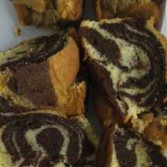 A picture of Marmer Cake enak.