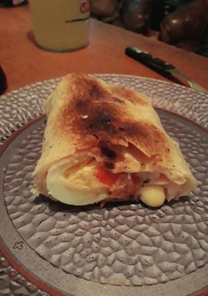Una foto de Arrollado de paleta y queso