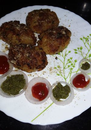 A picture of Masoor Dal kababs.