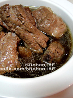 肉骨茶_極簡電鍋美味湯品 的食譜成品照片