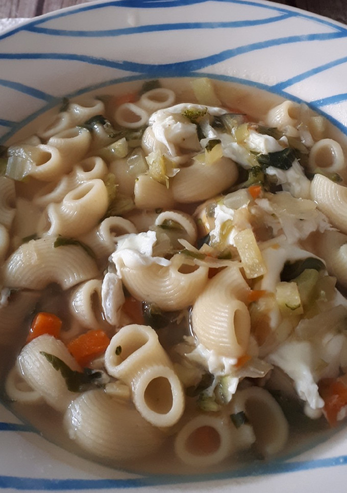 Una foto de Sopa rápida de verduras