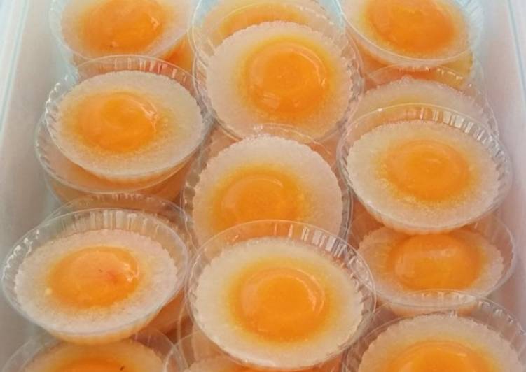 Puding telur mata sapi