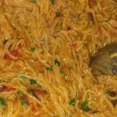 A picture of Veg maggie.