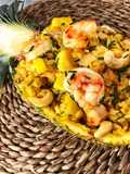 Khao Pad Saparod o arroz frito con piña