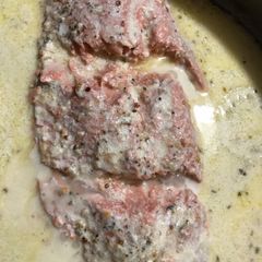A picture of Lemon Butter Salmon.