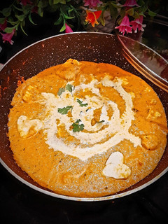 शाही पनीर (shahi paneer recipe in Hindi) रेसिपी मुख्य फोटो