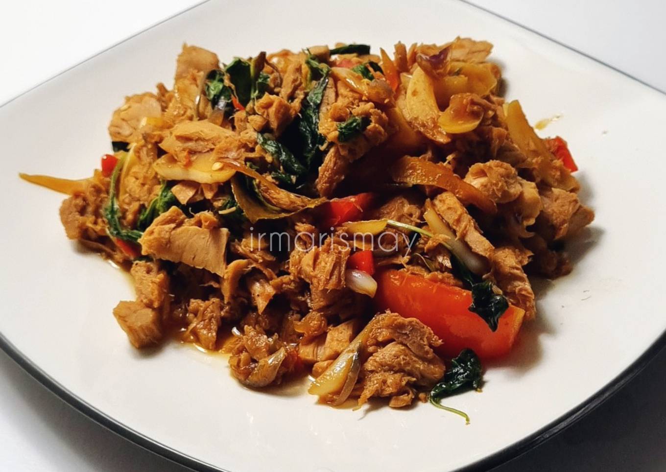 372. Tuna Suwir Pedas