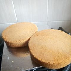 A picture of Orange cake.