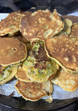 Una foto de Bocadillos de brócoli y verduras