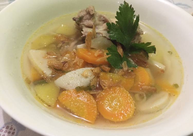 12 Resep: Soup Ayam Kampung Sederhana Anti Ribet!