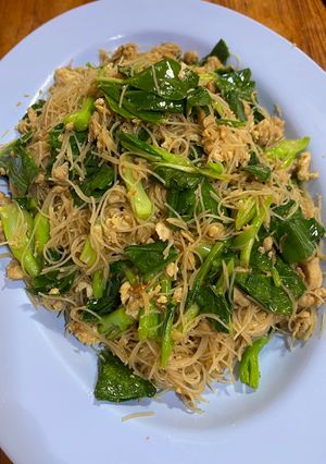 รูปของ เส้นหมี่ผัดซีอิ๊ว