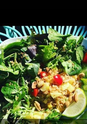 Hình của món Salad trộn sốt hào.
