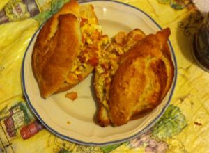 Una foto de Tortitas de huevo con jamón