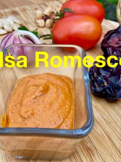 Una foto de La Auténtica Salsa Romesco ✅