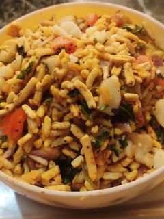 भेल (Bhel recipe in hindi) रेसिपी मुख्य फोटो