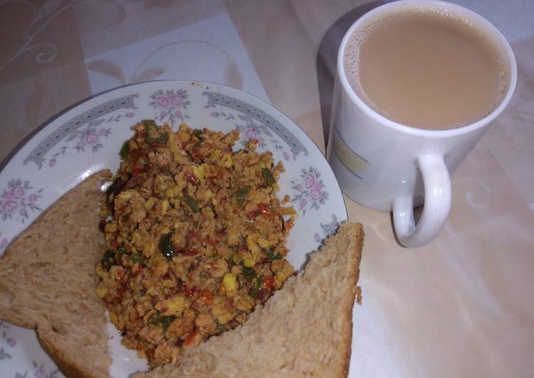 Recipe of Quick Stewed pepper &amp; tomatoe eggs #festivecontest_nairobisouth