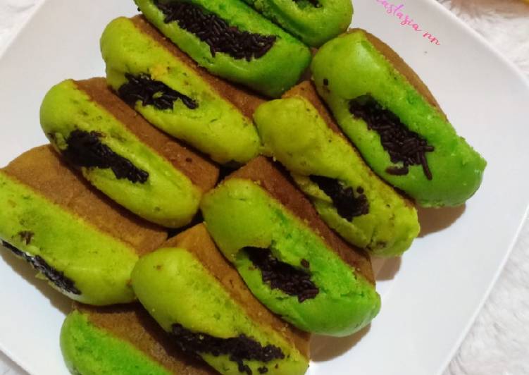 Kue Pukis Pandan