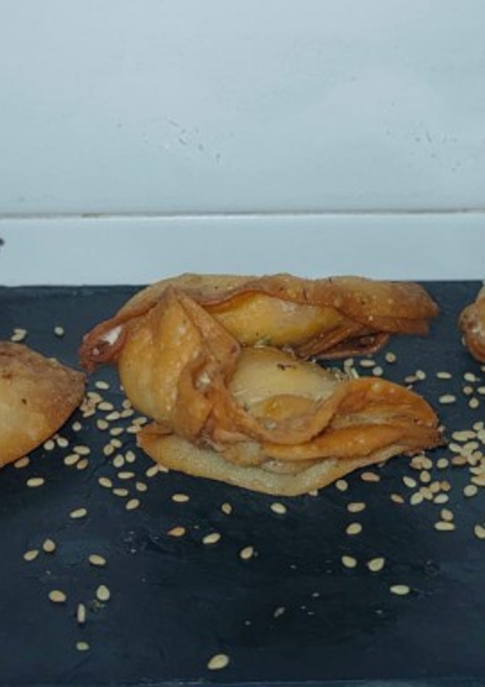Una foto de Crujiente de espinacas con roquefort Thermomix