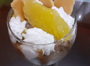 Una foto de Helado de chocolate y naranja