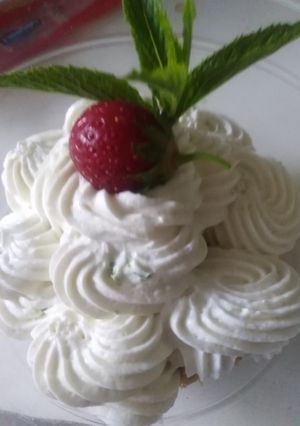 Une photo de Mousse de chèvre frais au citon vert