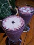 Mixed Berry Yogurt Smoothie
