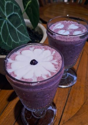 Foto resep Mixed Berry Yogurt Smoothie
