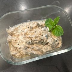 Black Olive and Cream Cheese Spread. Yummeeeee A picture of Black Olive and Cream Cheese Spread. Yummeeeee.