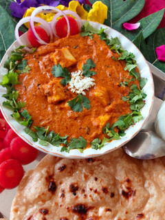 શાહી પનીર(Shahi Paneer Recipe In Gujarati) રેસીપી મુખ્ય ફોટો