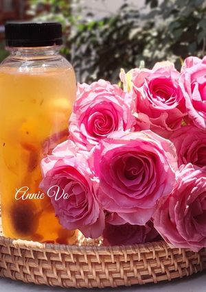 Hình của món Chè hạt sen táo đỏ kỉ tử.
