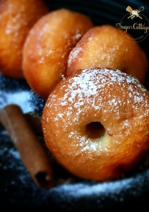 A picture of Eggless donuts.