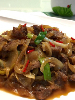 洋蔥炒牛肉 的食譜成品照片