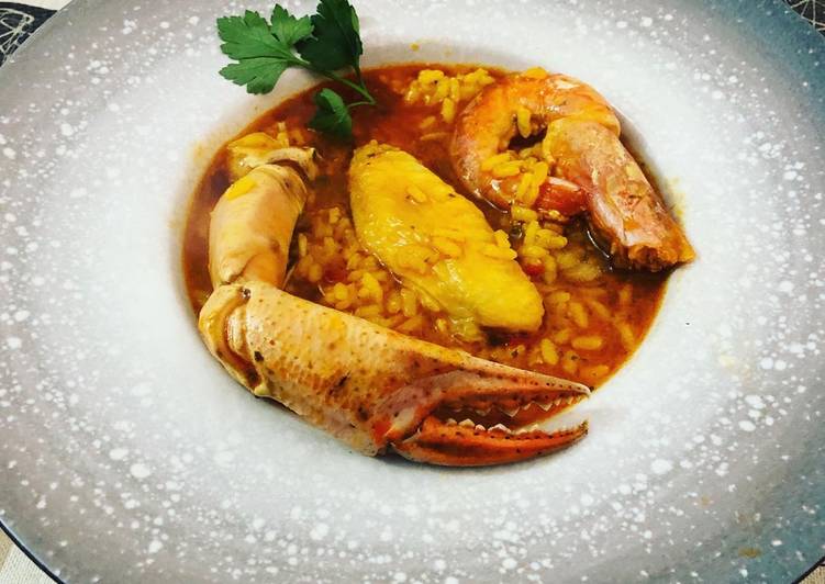 Arroz caldoso mar y montaña