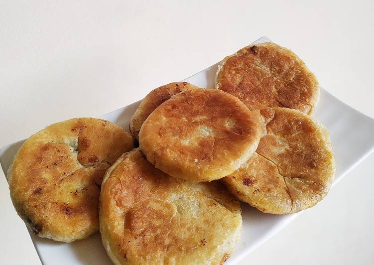 Langkah Mudah untuk Membuat Hotteok / Korean Sweet Pancake Anti Gagal
