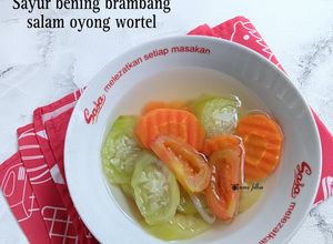 Foto resep Sayuran bening brambang salam oyong wortel