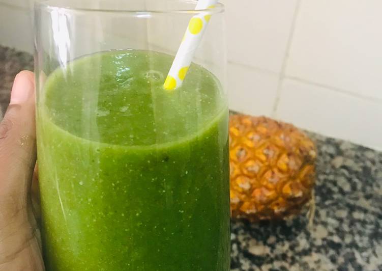 Simple Way to Make Perfect Breakfast smoothie