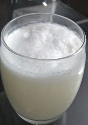 A picture of Mitthi lassi.