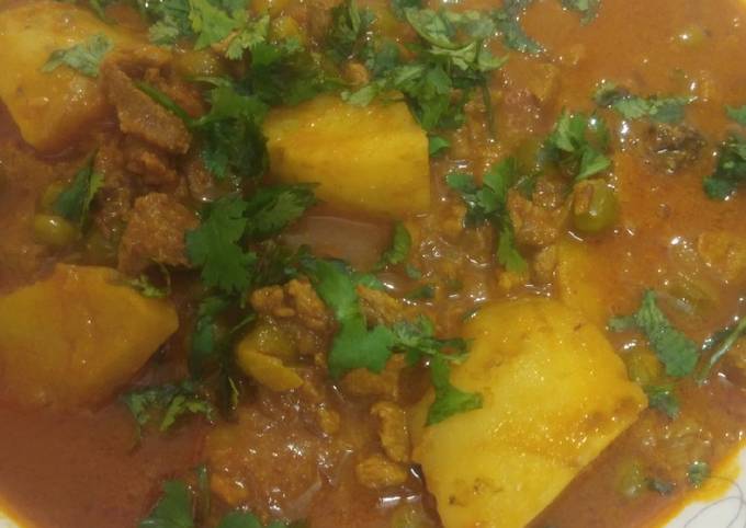 Recipe of Eric Ripert Aloo Keema matar