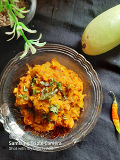 लौकी का भरता (Lauki ka bharta recipe in hindi) रेसिपी मुख्य फोटो