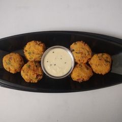 A picture of Masala Vada.