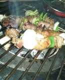 Brochetas de carne de res