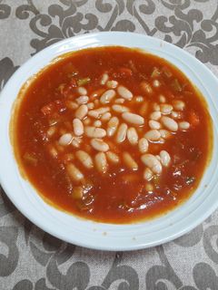 Una foto de 🇬🇷“Fasolada” griega vegana