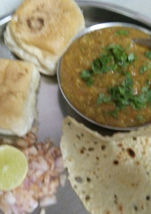 A picture of Pav bhaji.