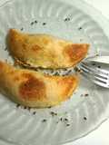 Empanadas de cebollita y champis al vino blanco🐈