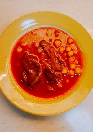 Una foto de Callos de setas con garbanzos. Pancita de Setas estilo Español