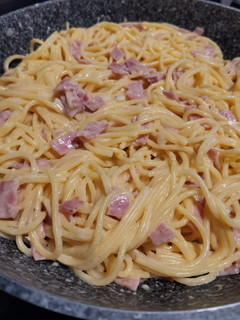 Carbona spagetti gluténmentesen recept fotója