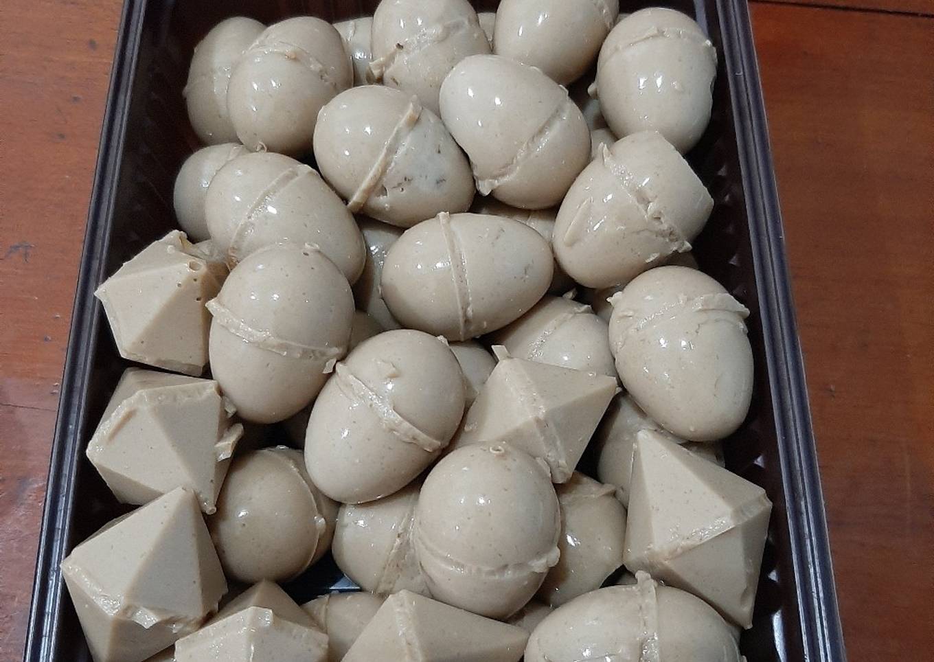 358. Puding Sate Telur Puyuh