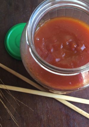 Una foto de Salsa agridulce china casera 🥢🥡