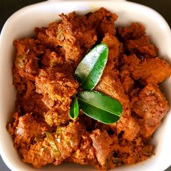 A picture of Meat Rendang.